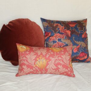 housse de coussin Marie 30x50cm - W.Morris Red Anemone