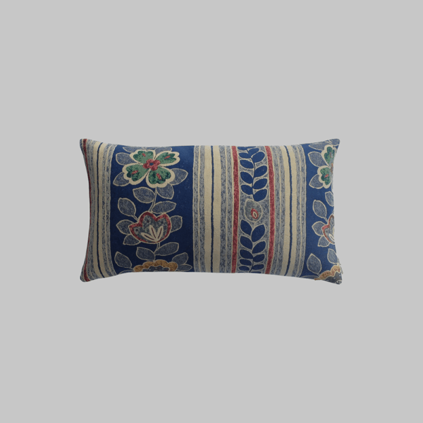 coussin motifs fleurs lignes bleus cojin flores lineas azules funda de cojin indigo